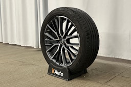 musta Lexus NX 2022 kuva 13.