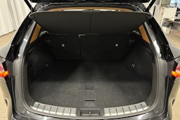 musta Lexus NX 2022 kuva 14.
