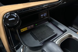 musta Lexus NX 2022 kuva 31.