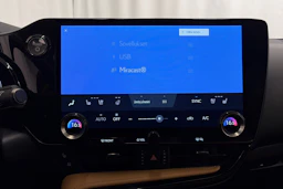 musta Lexus NX 2022 kuva 25.