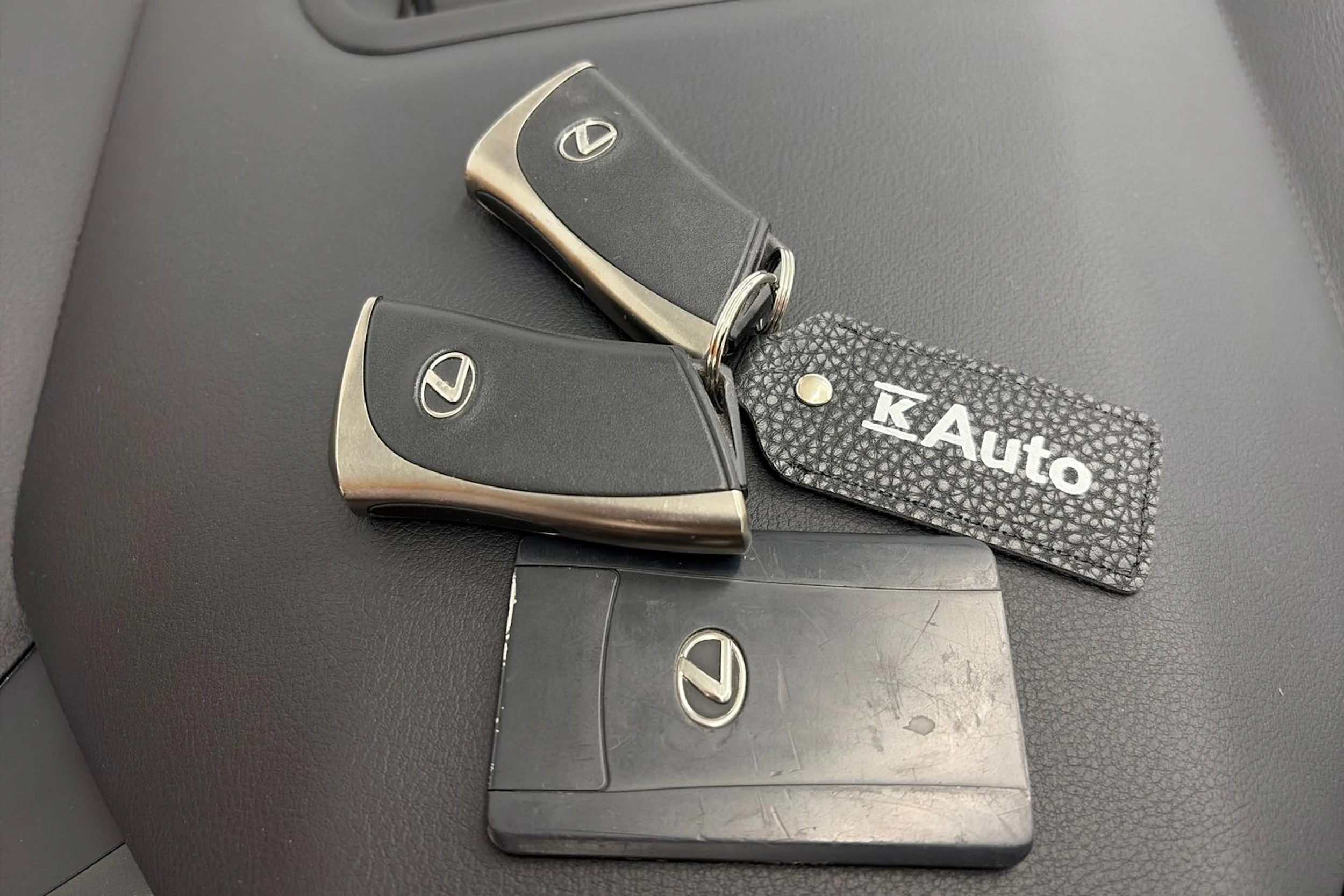 musta Lexus NX 2022 kuva 31.