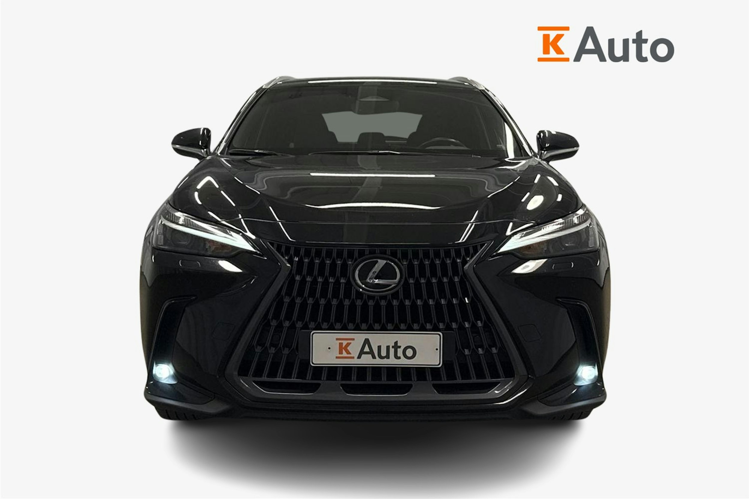 musta Lexus NX 2023 kuva 5.