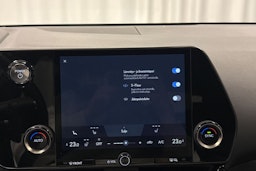 musta Lexus NX 2023 kuva 18.