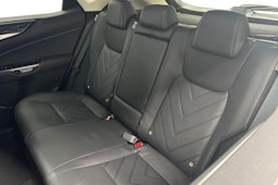 Musta Lexus NX 2023 kuva 10.