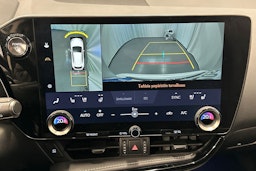 valkoinen Lexus NX 2024 kuva 24.