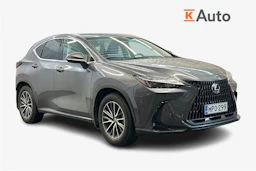 harmaa Lexus NX 2024 kuva 1.