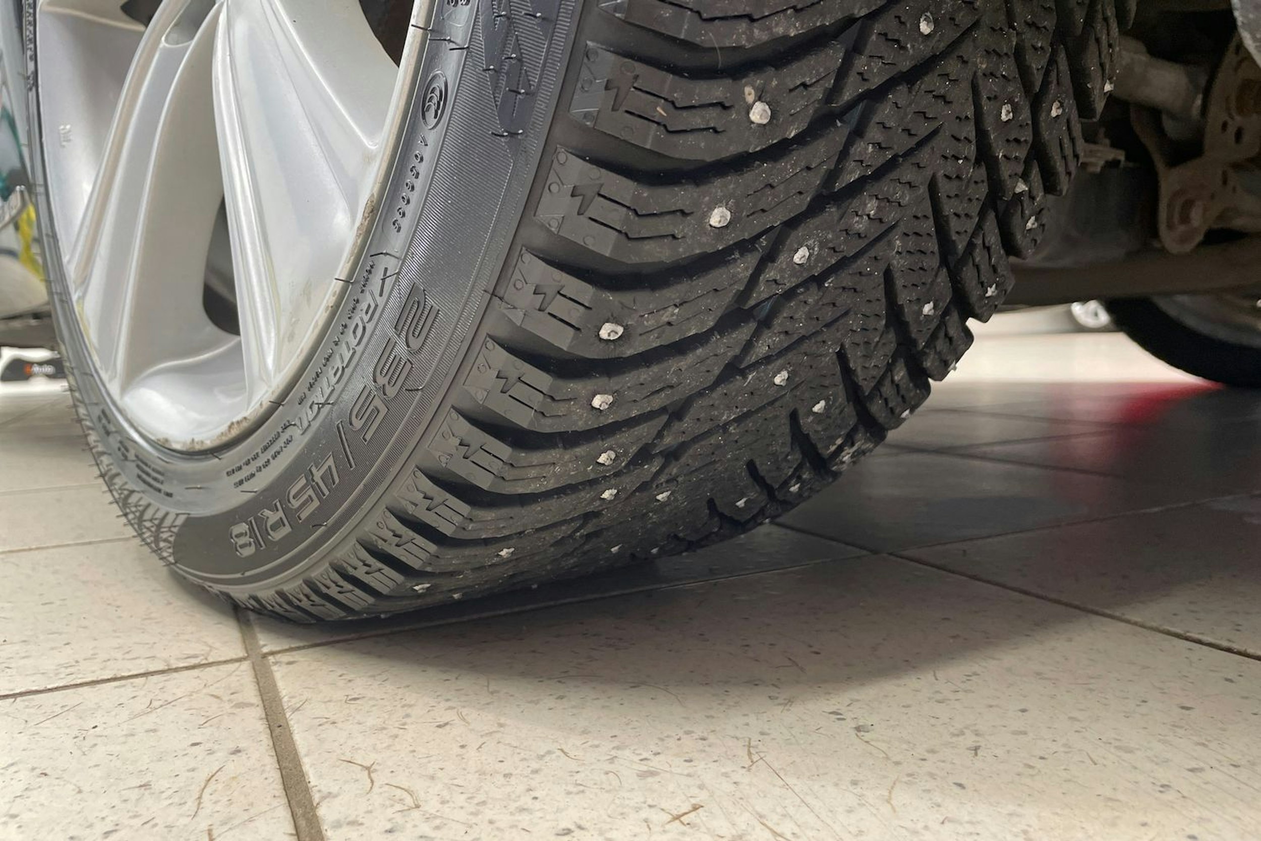 musta Lexus RC 2016 kuva 13.