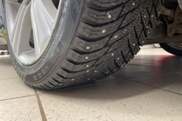 musta Lexus RC 2016 kuva 13.