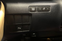 musta Lexus RC 2016 kuva 16.