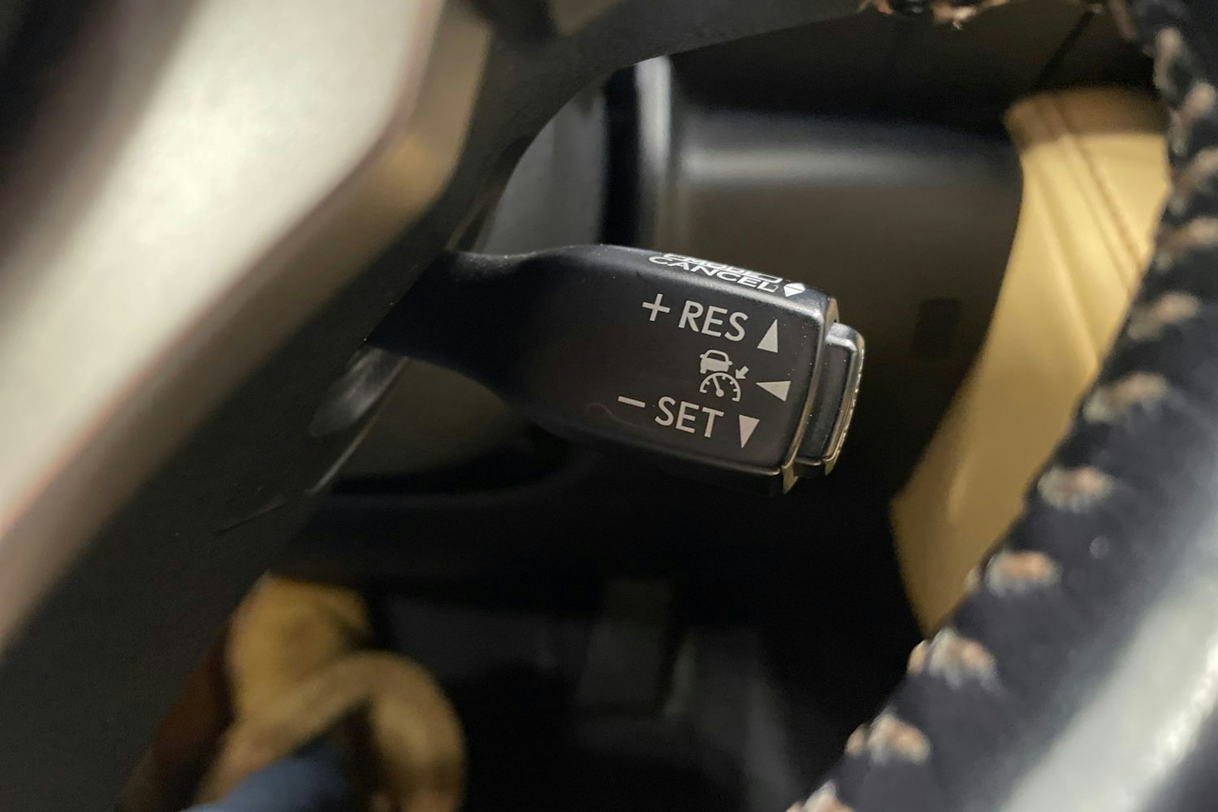 musta Lexus RC 2016 kuva 20.