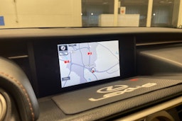 musta Lexus RC 2016 kuva 21.