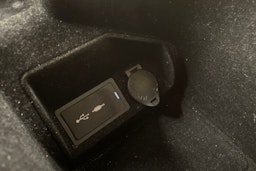 musta Lexus RC 2016 kuva 27.