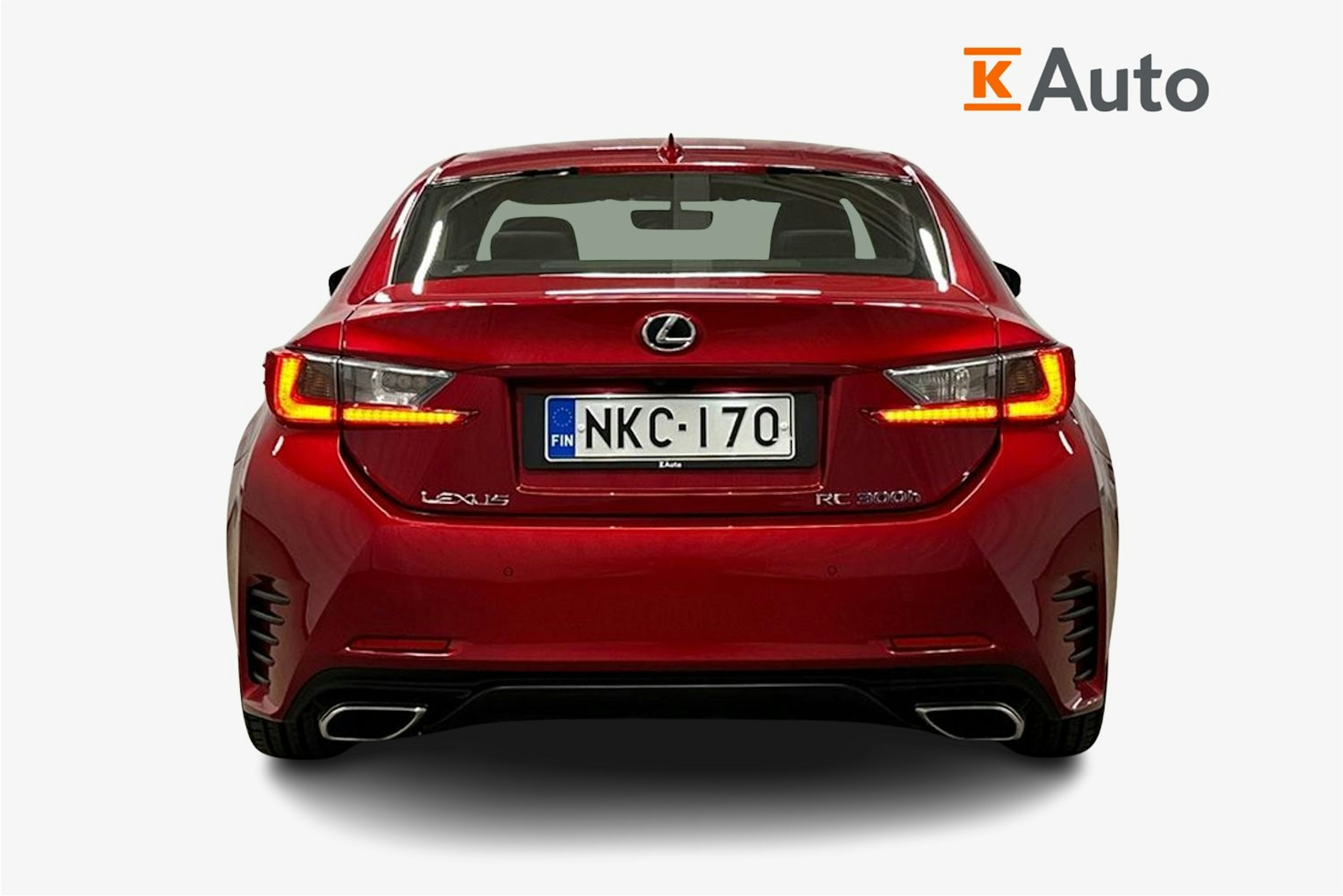punainen Lexus RC 2016 kuva 3.