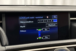 punainen Lexus RC 2016 kuva 24.