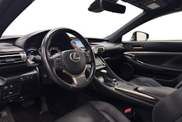 punainen Lexus RC 2019 kuva 7.