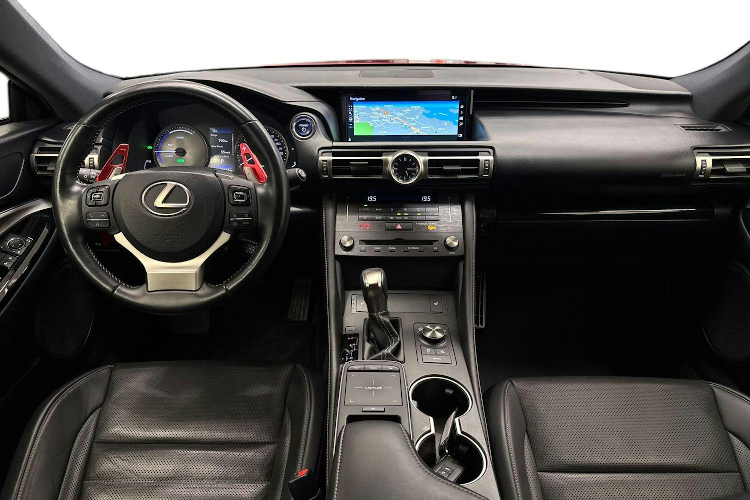 punainen Lexus RC 2019 kuva 9.