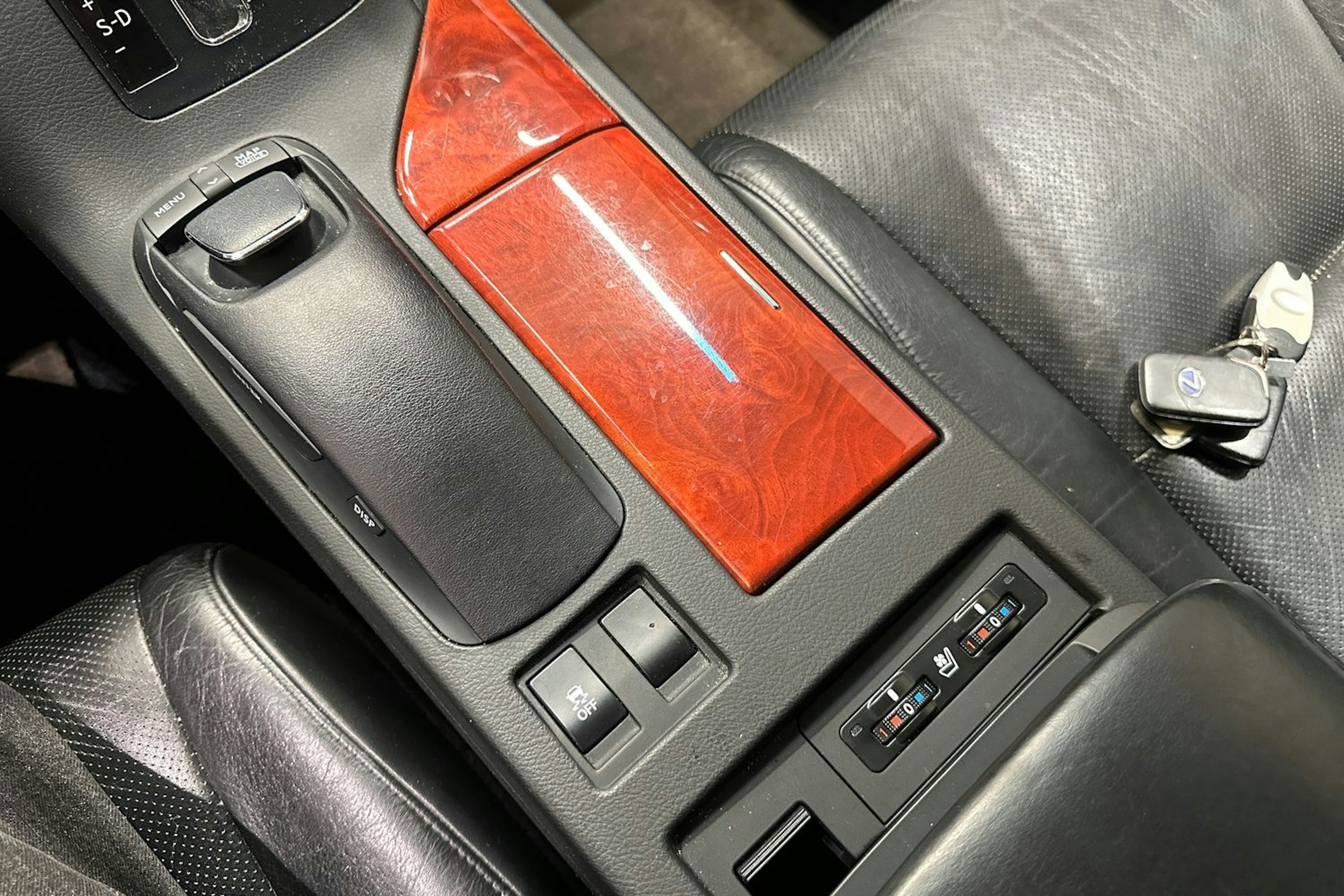 musta Lexus RX 2010 kuva 27.