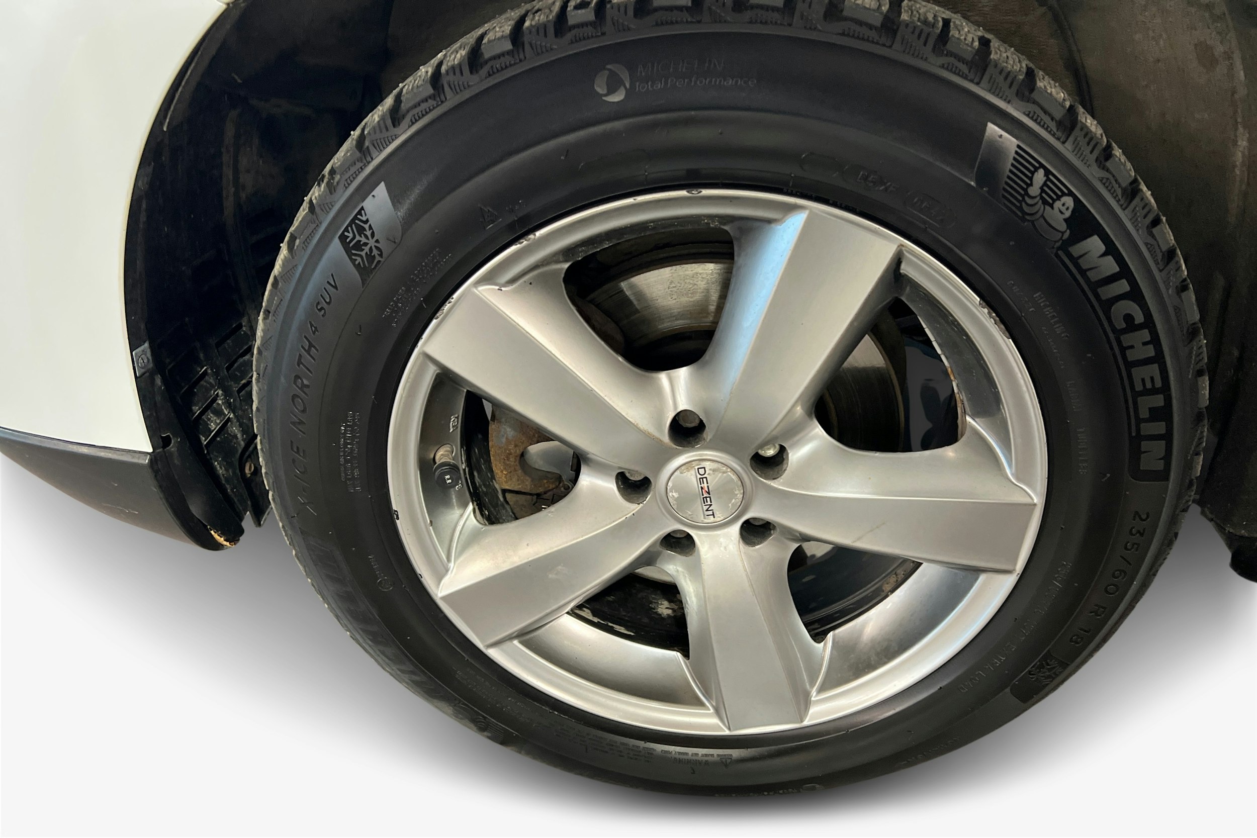 Valkoinen Lexus RX 2011 kuva 11.