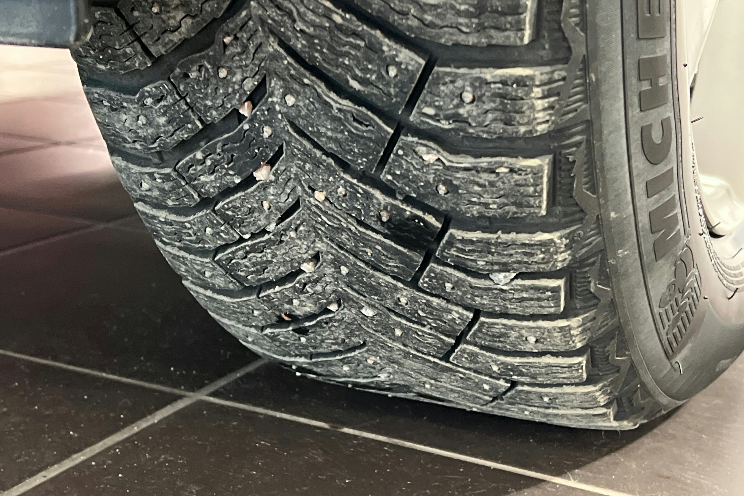 Valkoinen Lexus RX 2011 kuva 13.