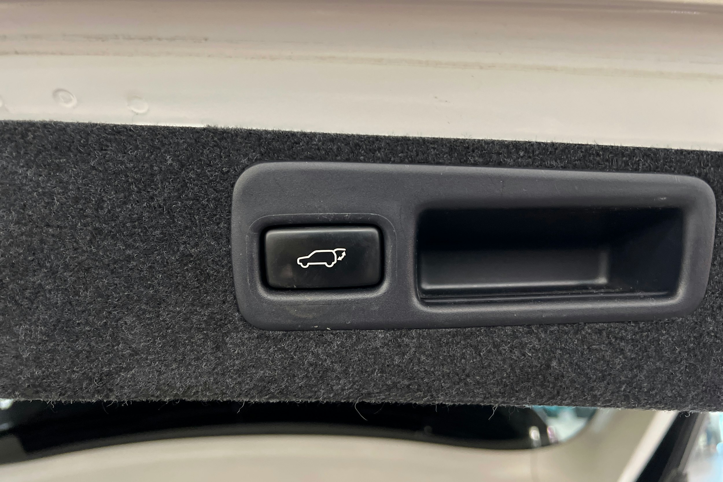 Valkoinen Lexus RX 2011 kuva 16.