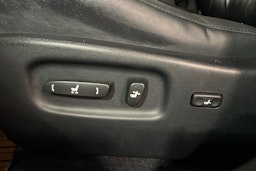 Valkoinen Lexus RX 2011 kuva 20.