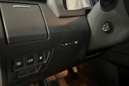 Valkoinen Lexus RX 2011 kuva 21.