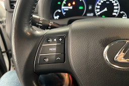 Valkoinen Lexus RX 2011 kuva 22.