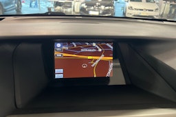 Valkoinen Lexus RX 2011 kuva 26.