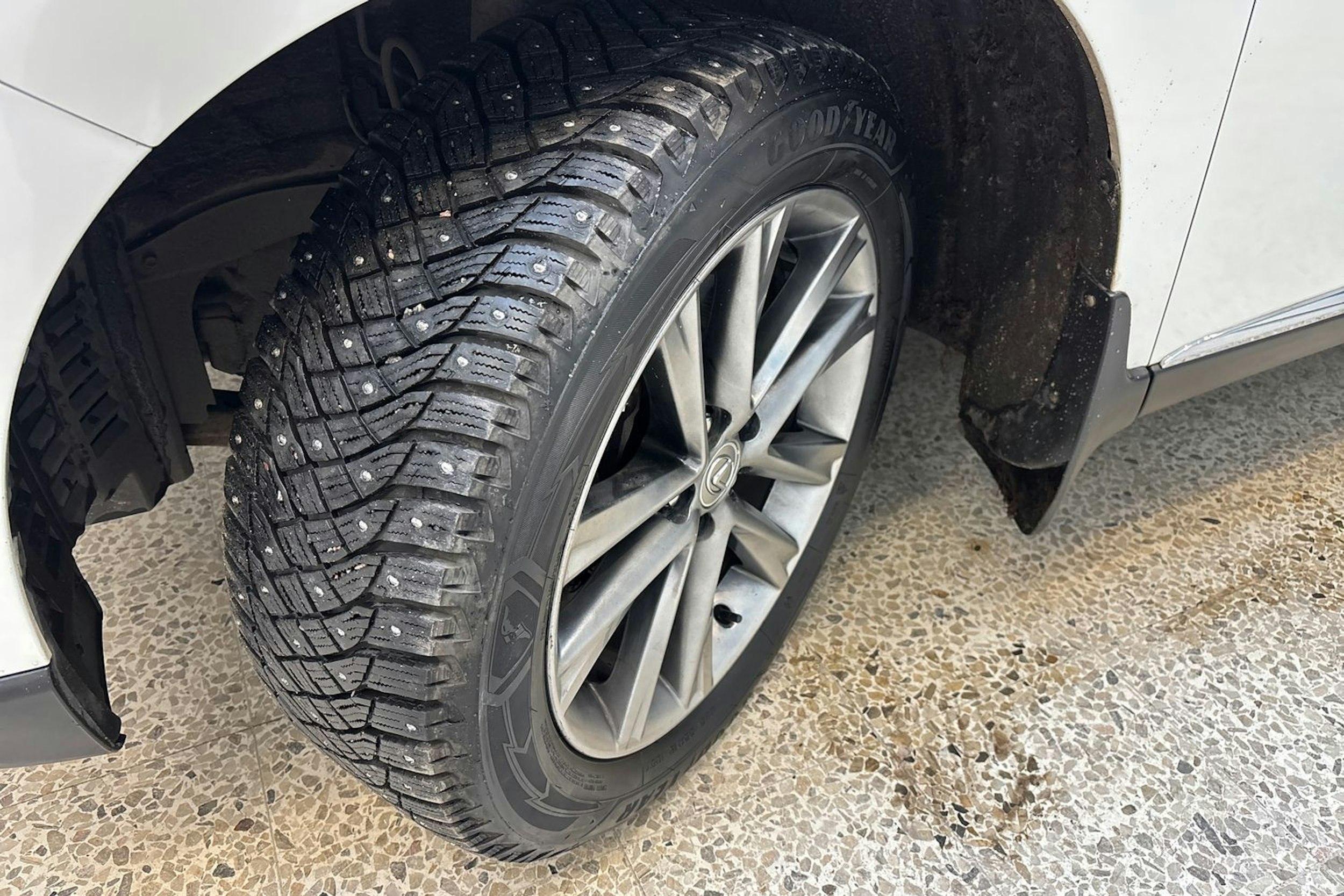 valkoinen Lexus RX 2013 kuva 13.