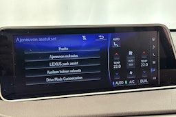 harmaa Lexus RX 2016 kuva 23.