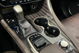 harmaa Lexus RX 2016 kuva 27.