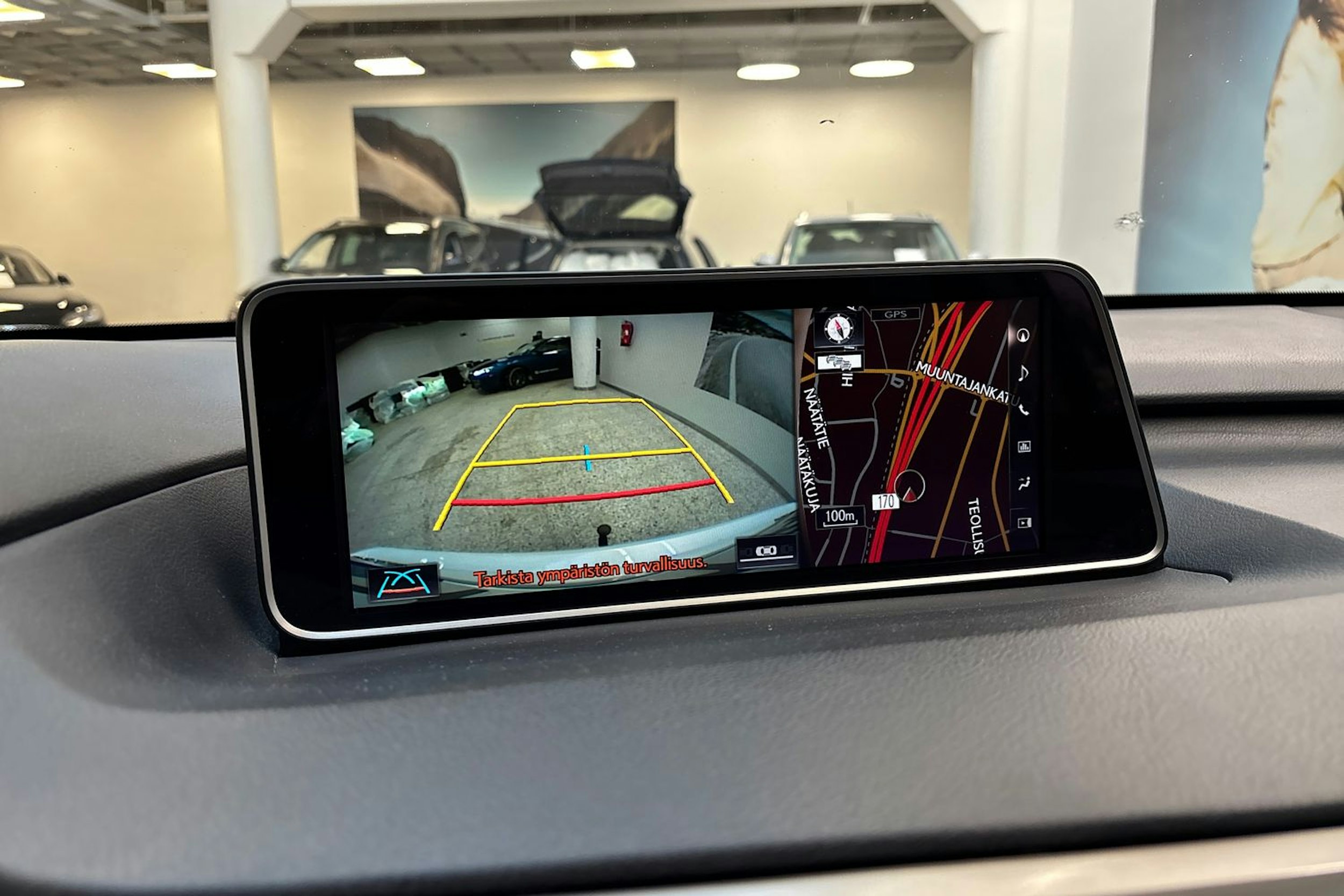 valkoinen Lexus RX 2016 kuva 23.