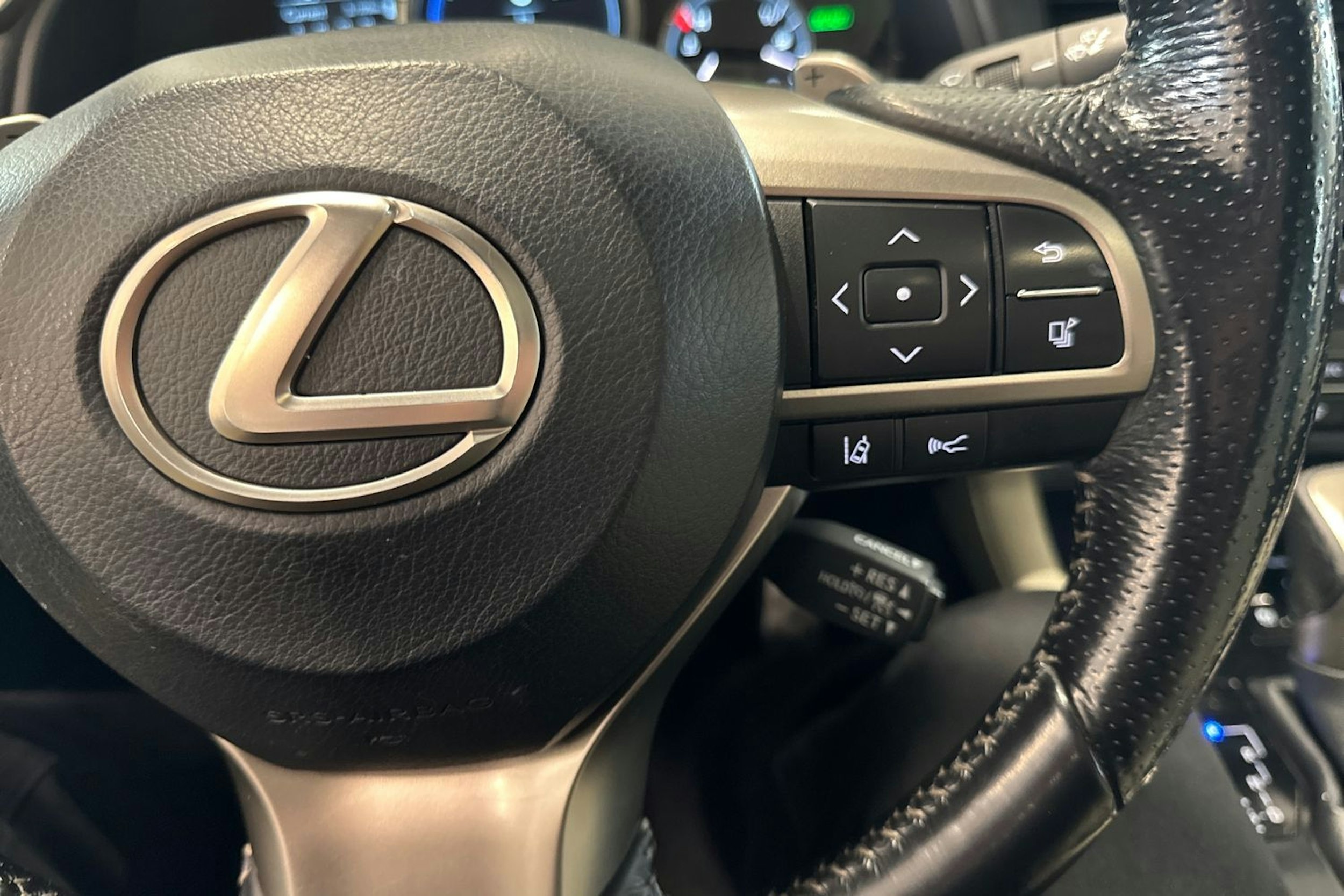 musta Lexus RX 2017 kuva 18.