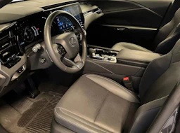 harmaa Lexus RX 2023 kuva 4.