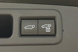 musta Lexus RX 2023 kuva 31.