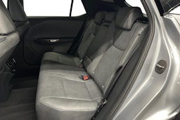 hopea Lexus RZ 2025 kuva 8.