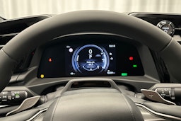 hopea Lexus RZ 2025 kuva 19.