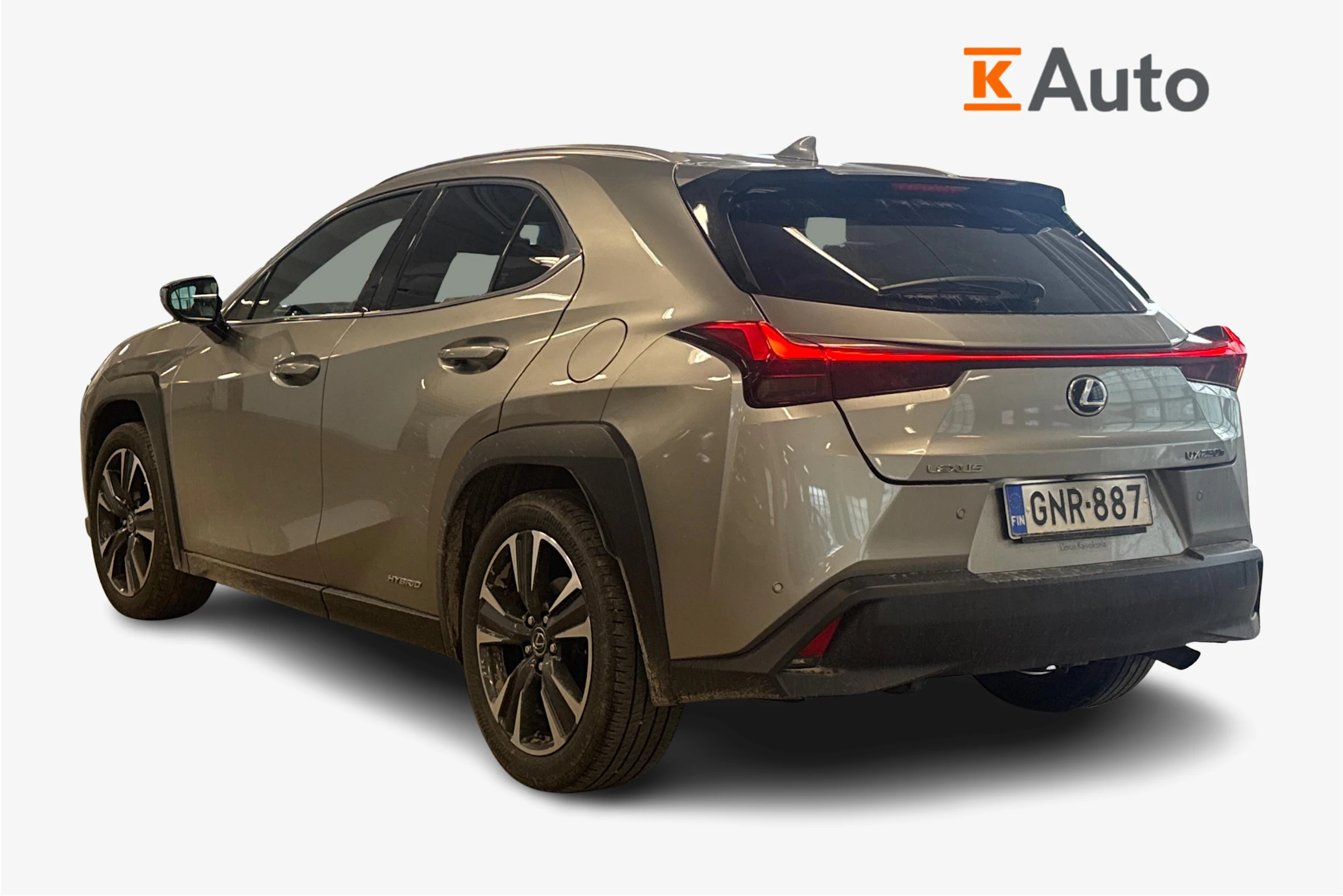 met. hopea Lexus UX 2019 kuva 2.
