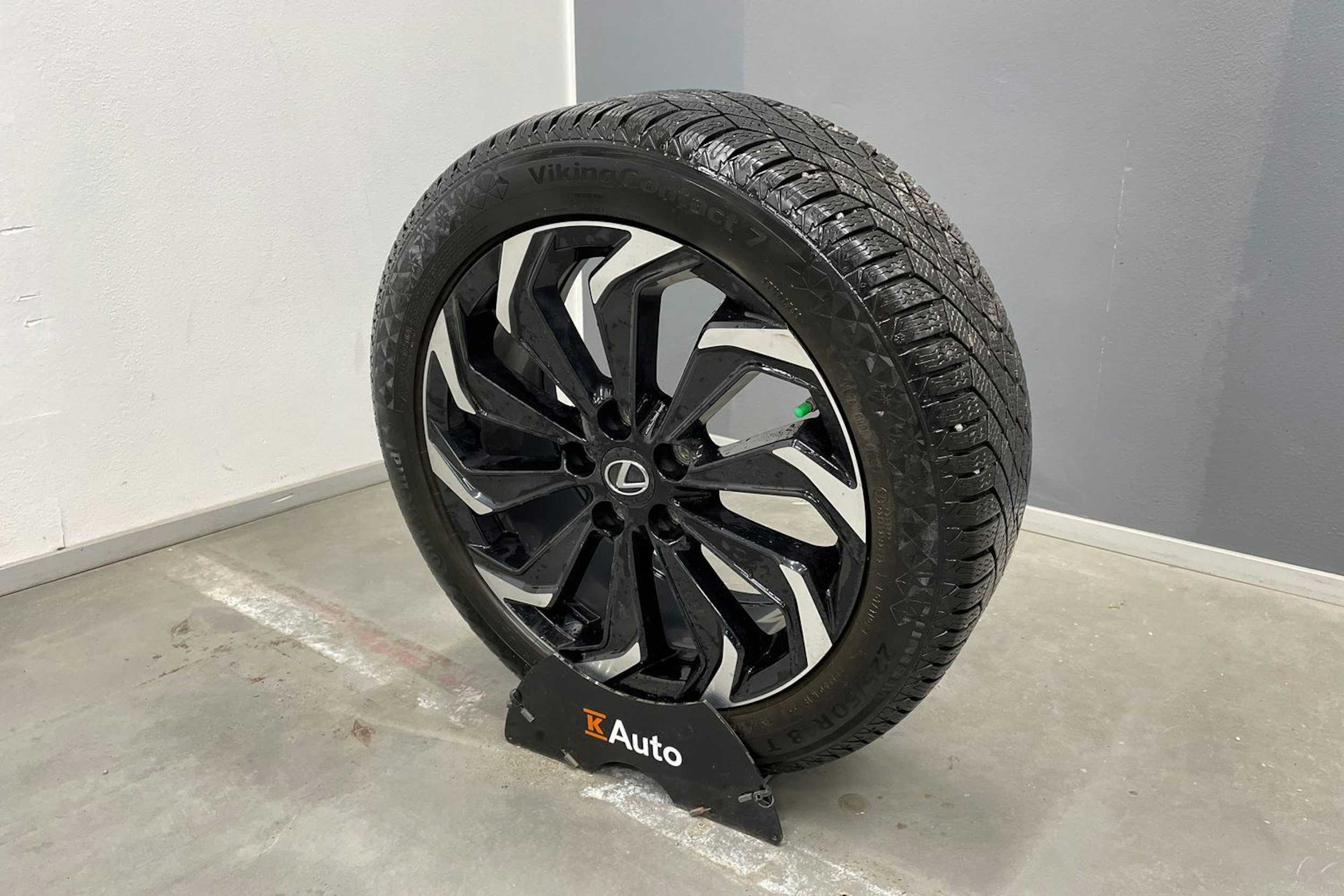 ruskea (beige) Lexus UX 2021 kuva 14.
