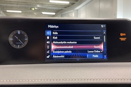 ruskea (beige) Lexus UX 2021 kuva 18.
