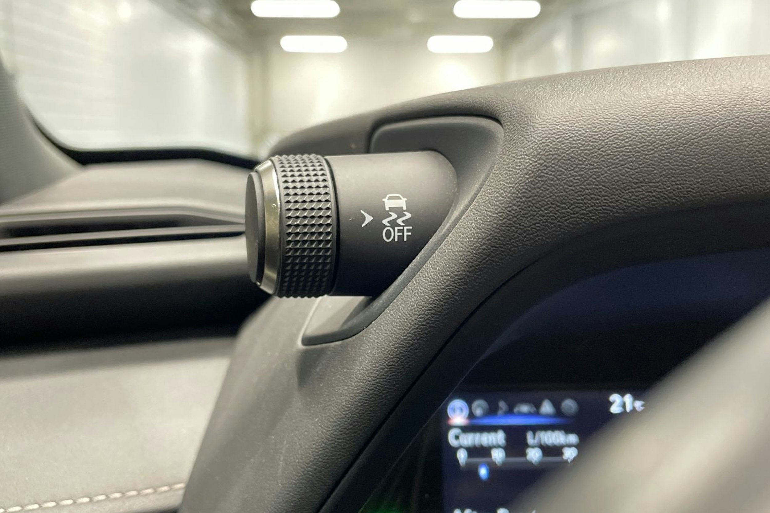 ruskea (beige) Lexus UX 2021 kuva 27.