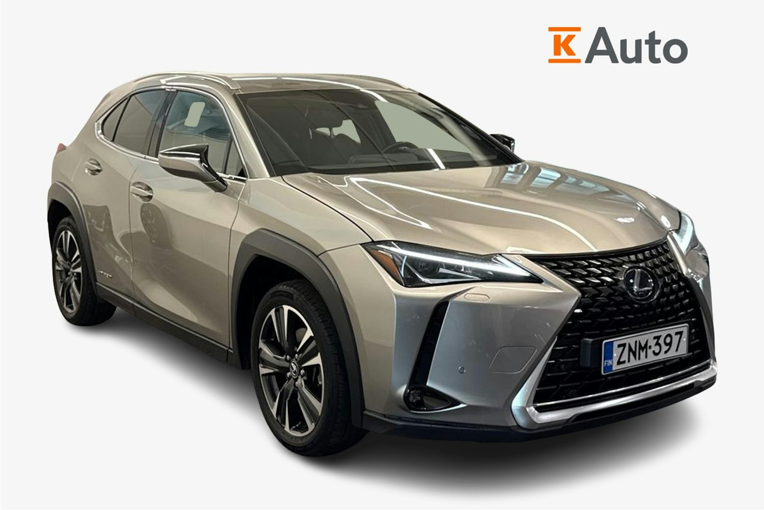 hopea Lexus UX 2021 kuva 1.