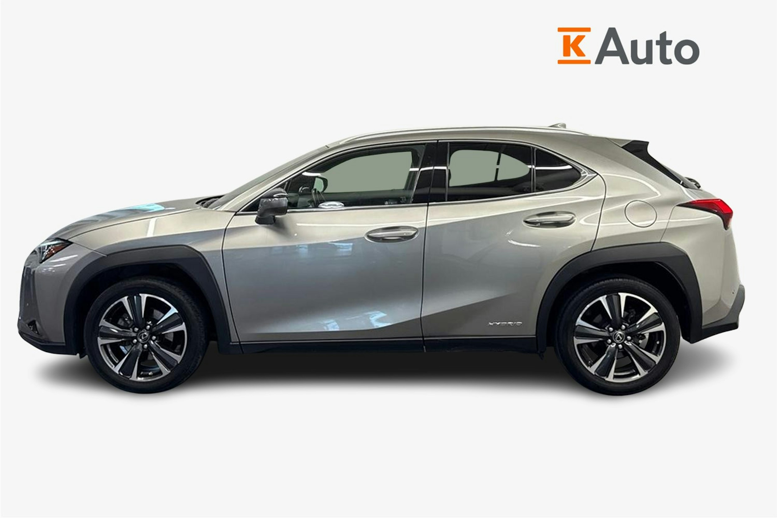 hopea Lexus UX 2021 kuva 6.