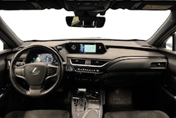 hopea Lexus UX 2021 kuva 9.