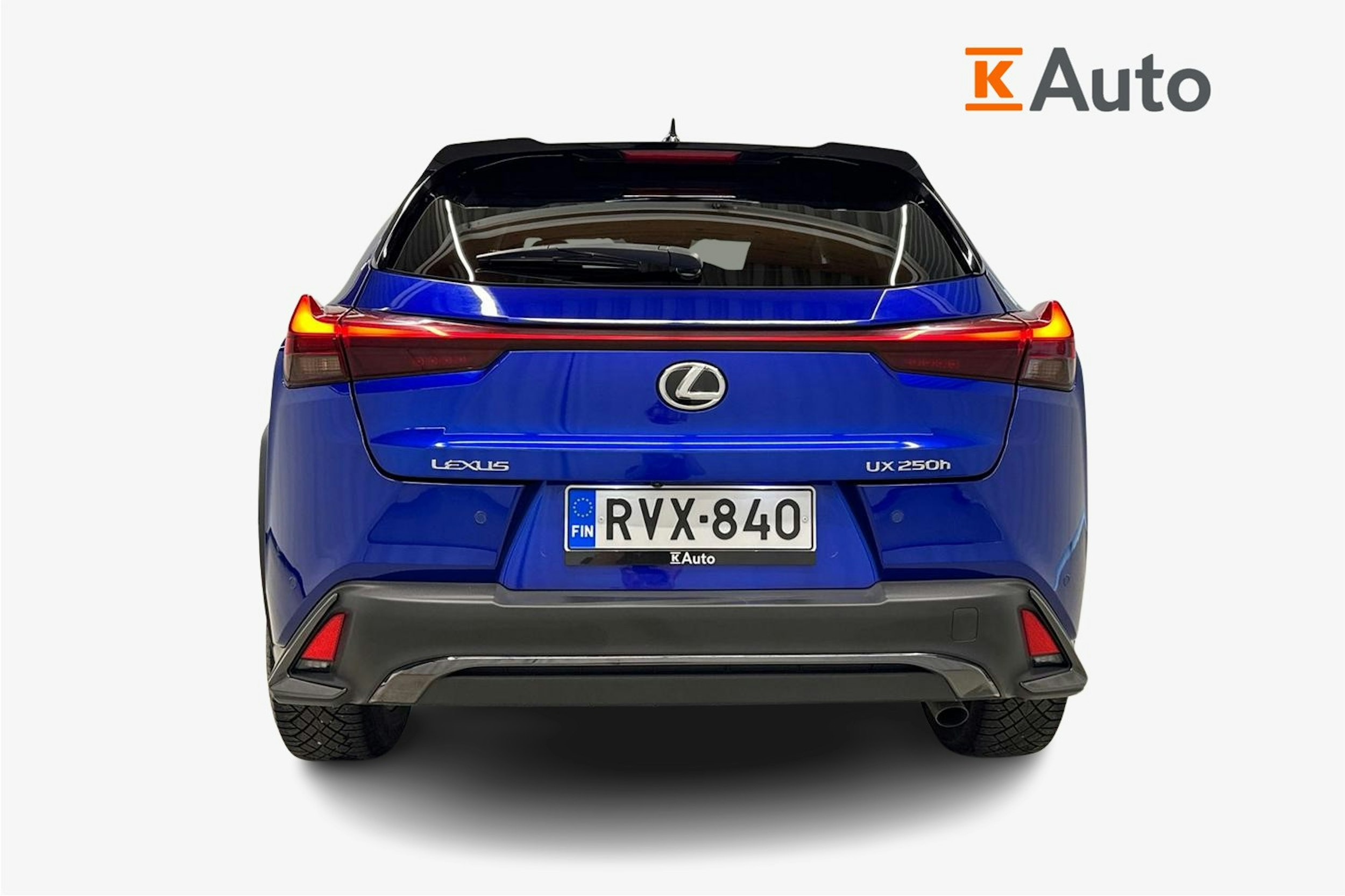 sininen Lexus UX 2023 kuva 3.