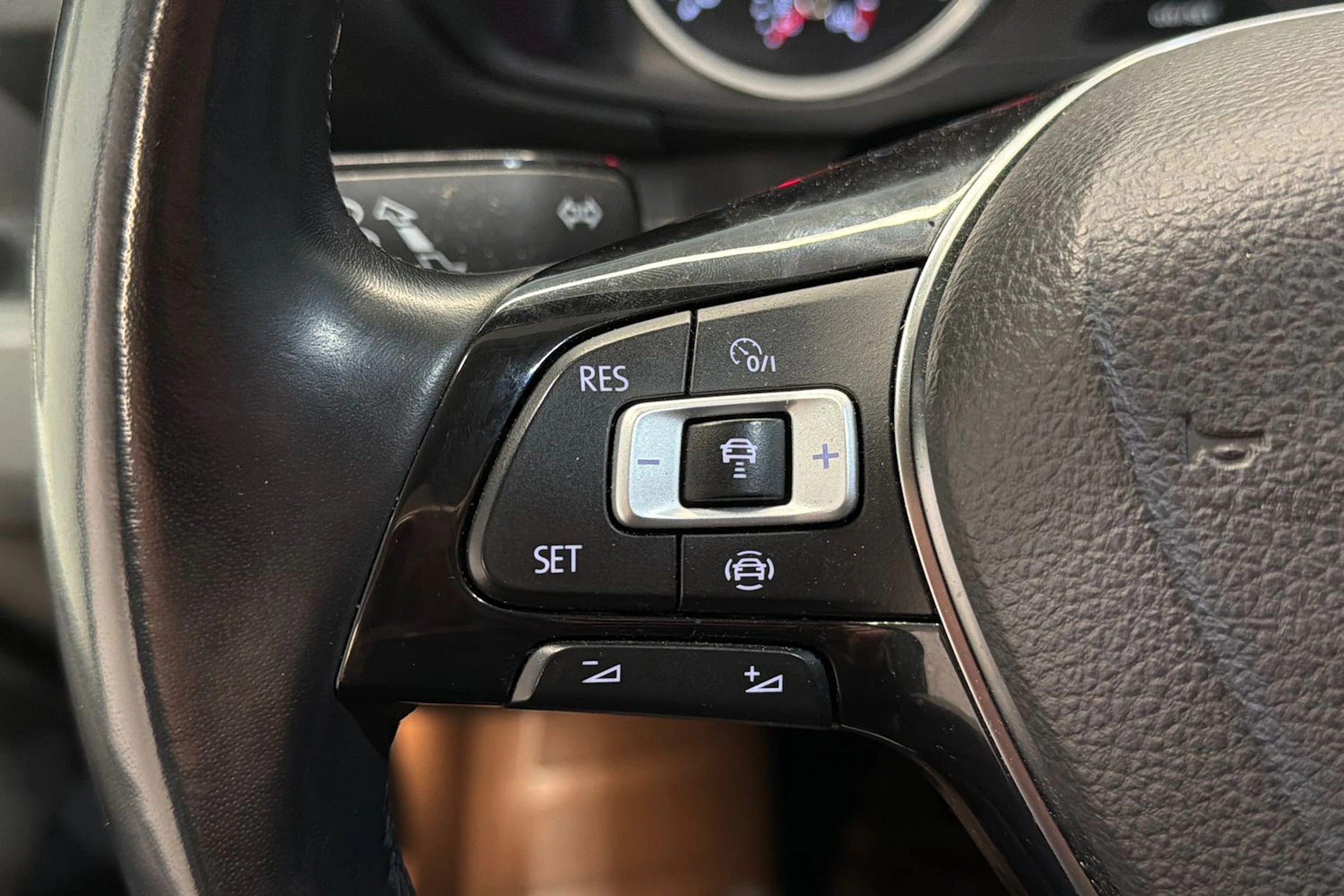 harmaa MAN TGE 2023 kuva 18.