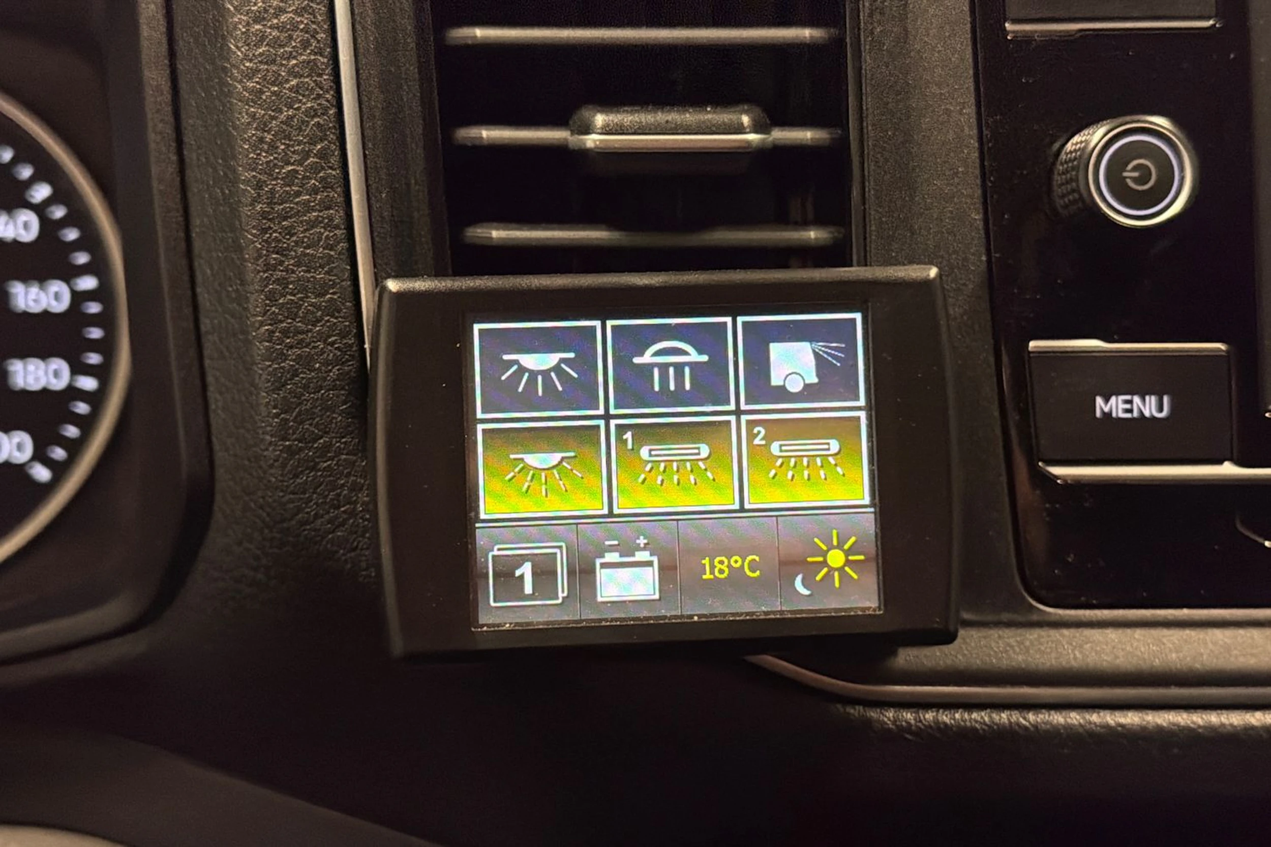 harmaa MAN TGE 2023 kuva 22.