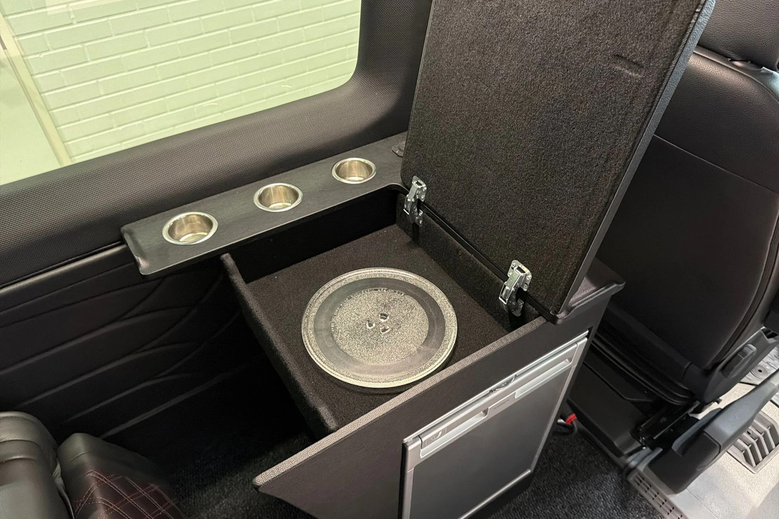 harmaa MAN TGE 2023 kuva 35.