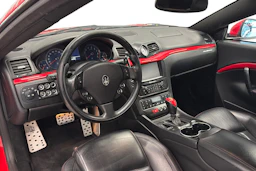 Punainen Maserati GranTurismo 2008 kuva 6.