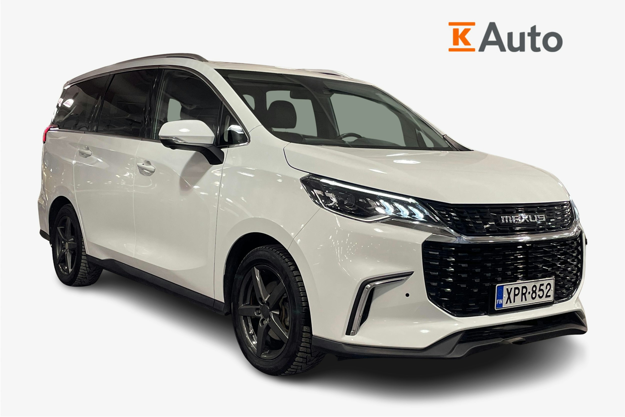 valkoinen Maxus Euniq 5 2021 kuva 1.